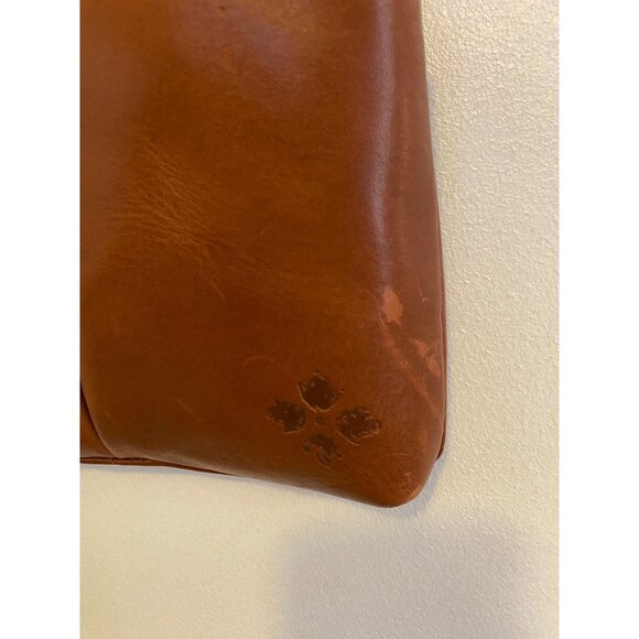Patricia Nash Handcrafted Genuine Leather Crossbody Bag With Embossed Floral - Picture 4 of 8